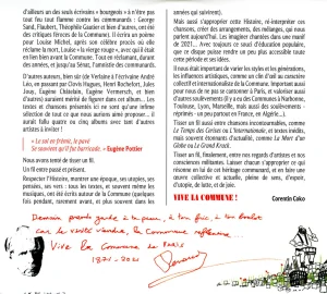 L'intérieur du livret s'ouvrant en deux (côté de gauche).