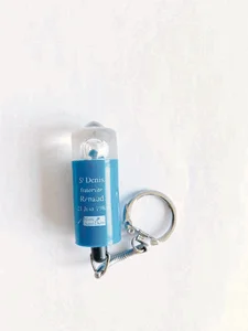 Version bleu foncé.