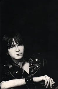 Ce n'est pas vraiment une carte postale mais plutôt un carton promo,
Polydor avec deux versos différents.