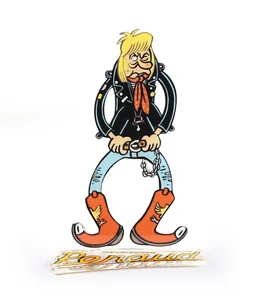 La figurine est accompagnée de son plexi 2D de 17 cm.
