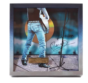 Paris-Provinces / aller-retour,
plus de 100 000 exemplaires vendus,
Disque d'Or.