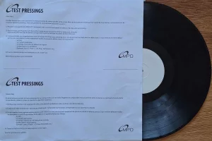 Tests pressing des 2 vinyles de l'album "Dans mes cordes".